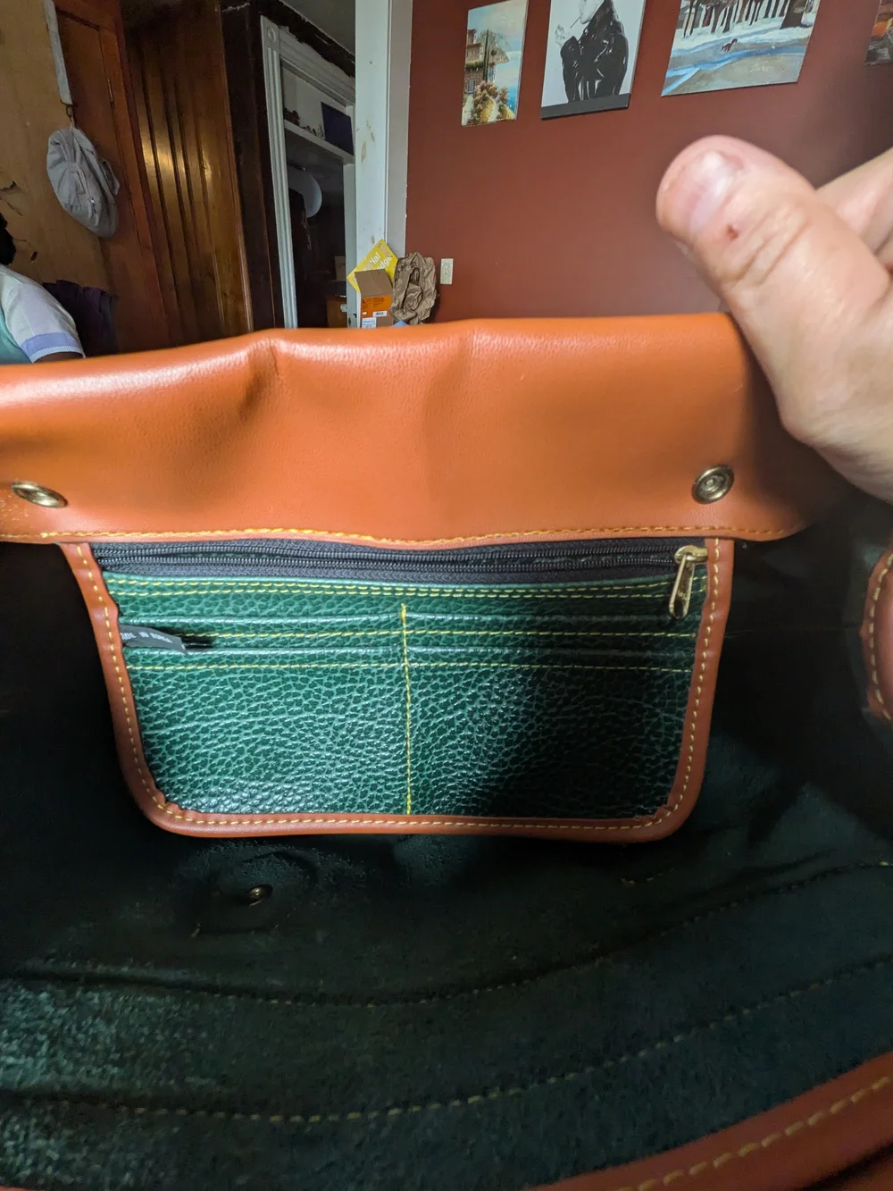 Carina Int structured green